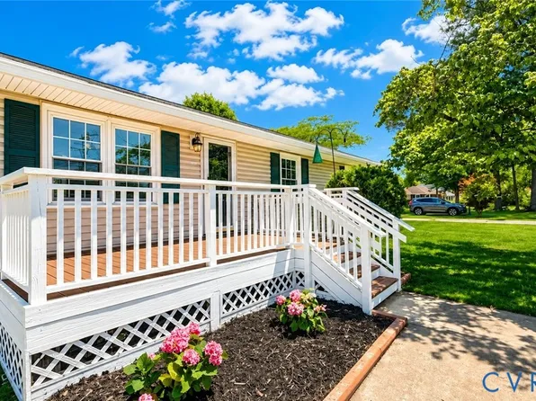 570 Harpersville Rd, Newport News, VA 23601