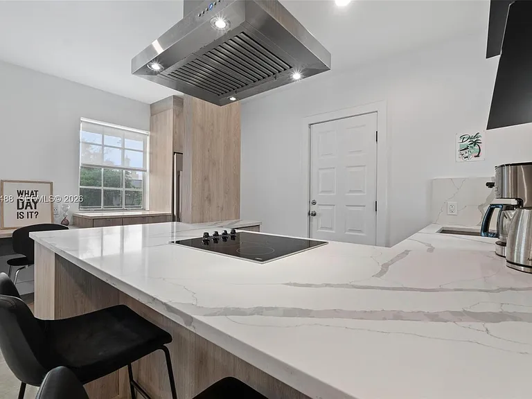 541 NE 62nd St #13 — Photo 12