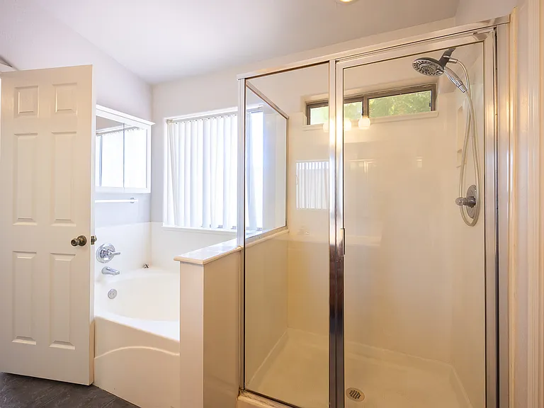 9233 W Mackenzie Dr — Photo 24