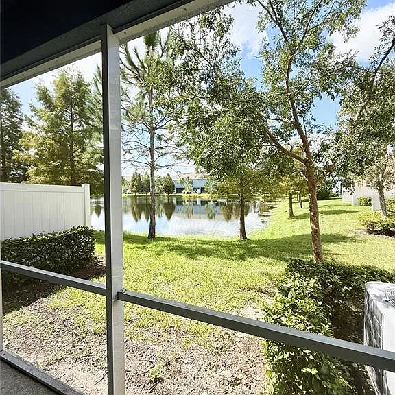 18864 Noble Caspian Dr — Photo 9