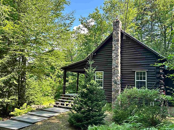 2nd image of 43 Jackson Highlands Road