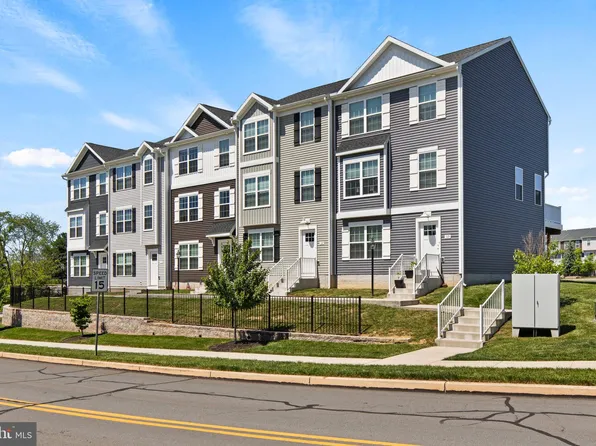 27 Overshot Ln, Gettysburg, PA 17325