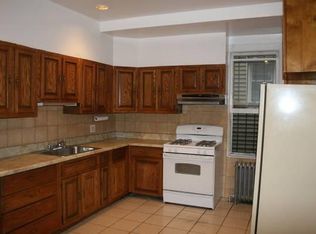 126 Park Hill Ave APT 1F, Yonkers, NY