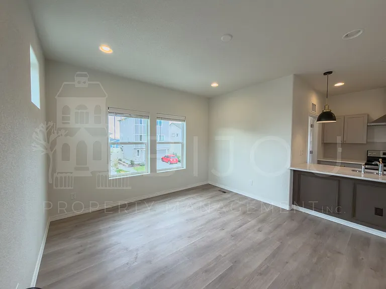 4519 Samaritan Loop — Photo 6