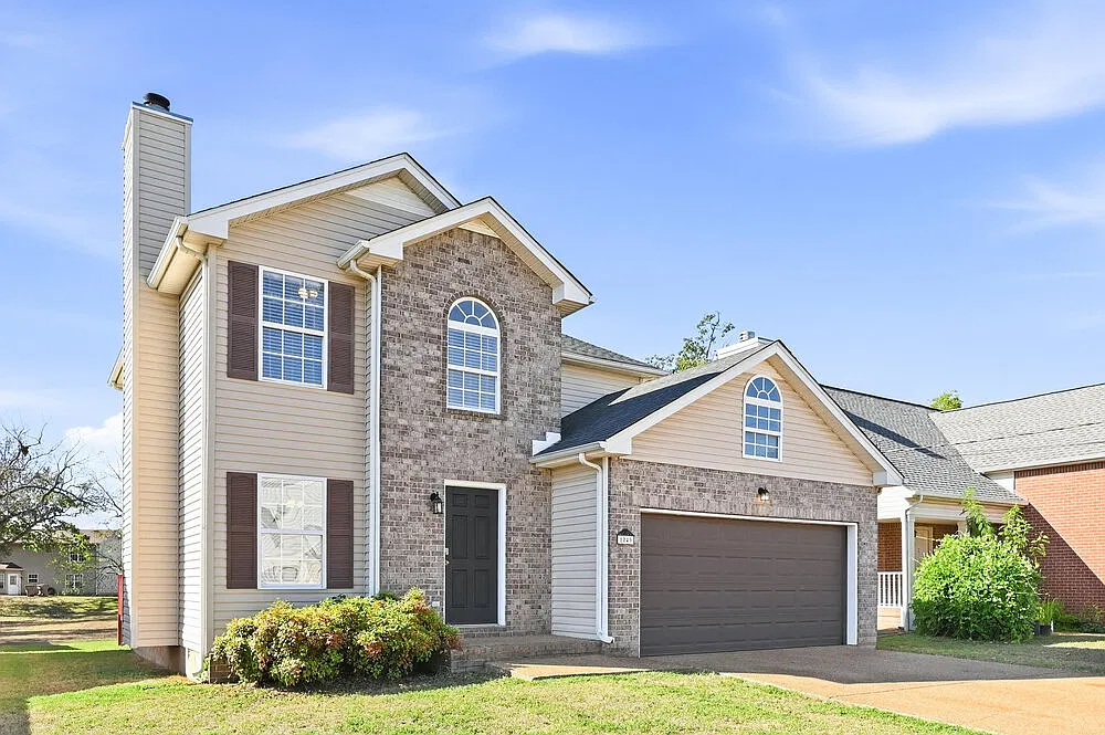 3 bed, 2.5 bath, 1476 sqft, $2,385 — Photo 4