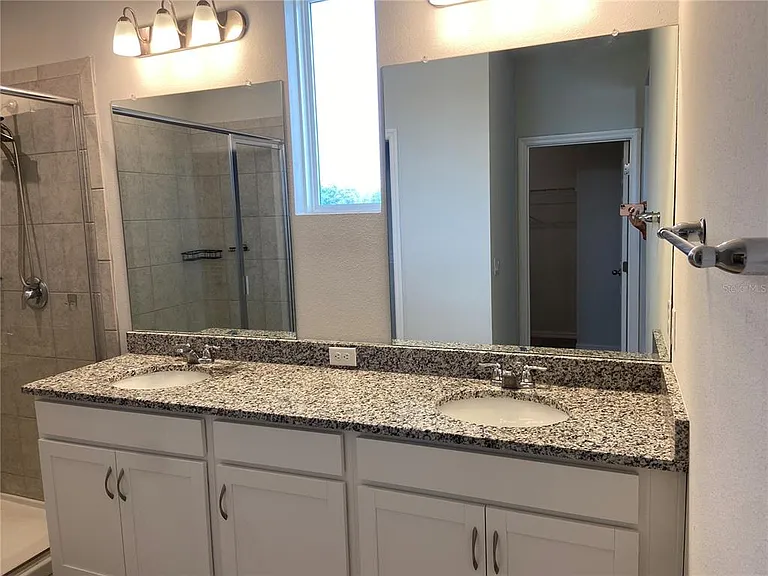 5029 Avalon Park Blvd — Photo 19