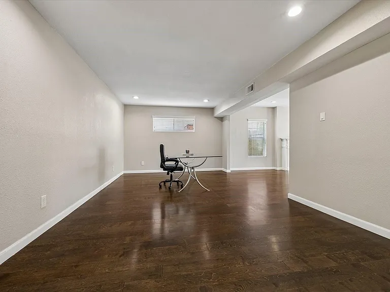 3817 Palm St — Photo 6