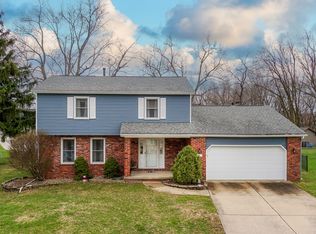 1303 Heritage Rd W, Normal, IL 61761