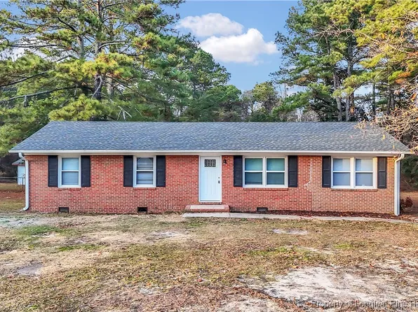 4604 Sterling St, Fayetteville, NC 28306