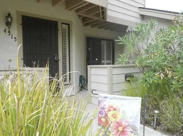4515 Chateau Dr, San Diego, CA 92117