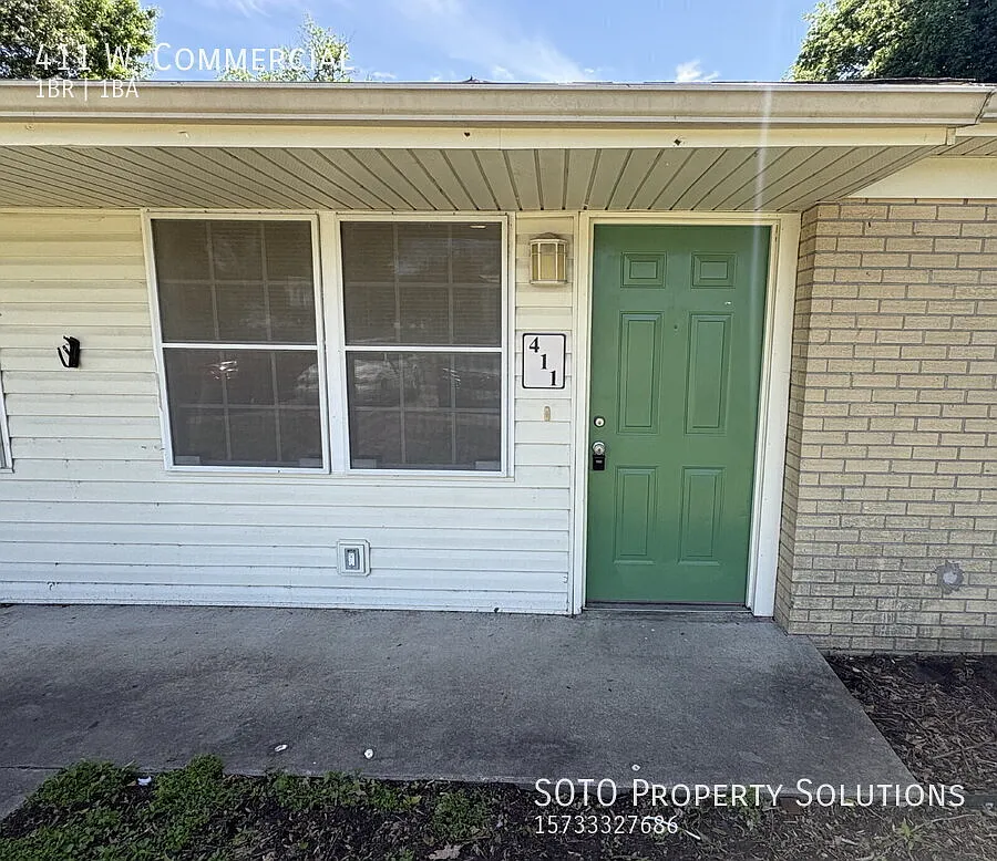 1 BD / 1 BA Pet-Friendly Apartment in Charleston, MO — Photo 1