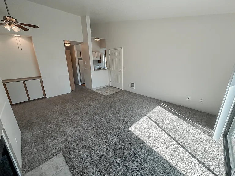 Stone Creek Apartments Beaverton — Photo 119