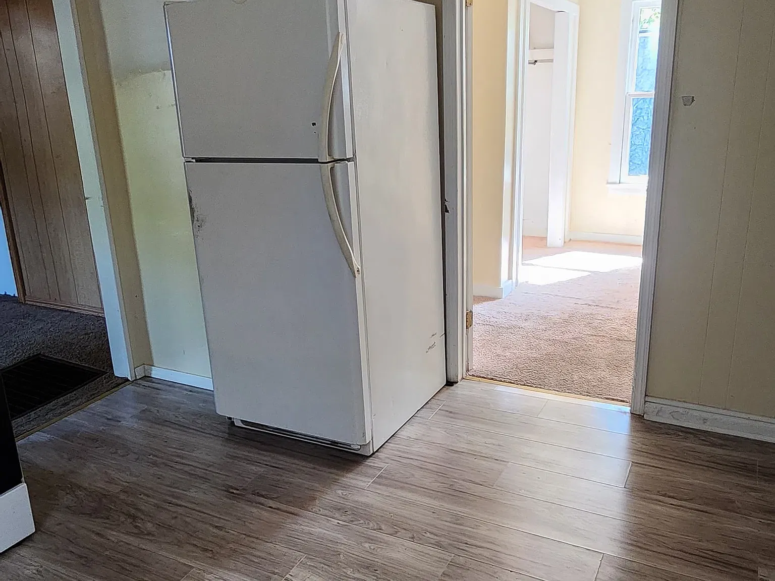 2 bed, 1100 sqft, $860 — Photo 4