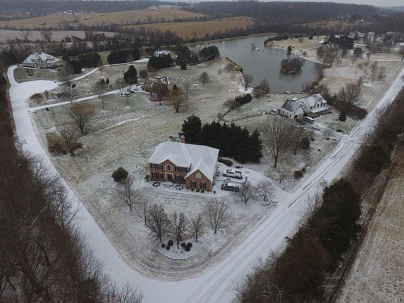 5th image of 8321 Leeton Lake Dr