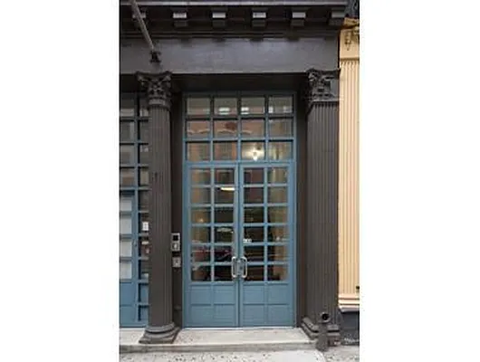 Sold by Douglas Elliman | media 16