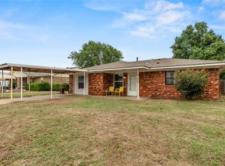 509 S Prouty Ave, Watonga, OK 73772