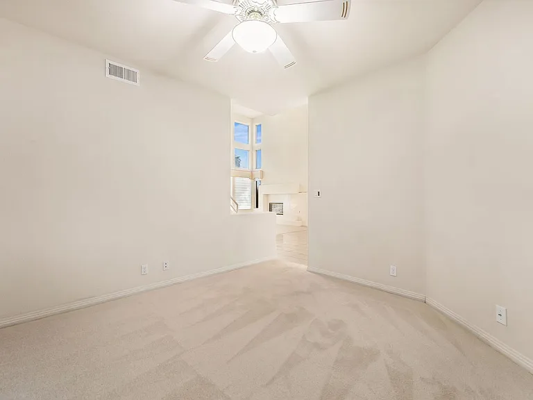 4970 Mount Pleasant Ln — Photo 15