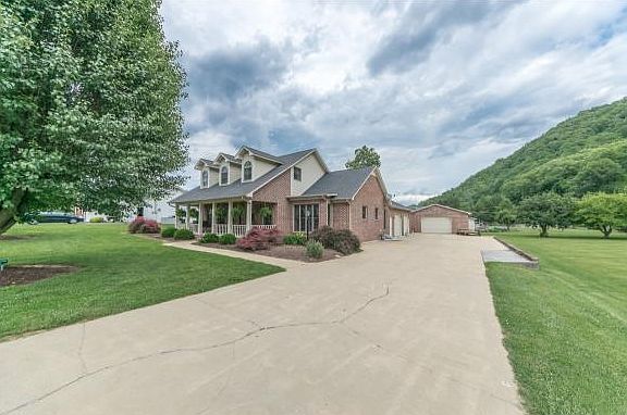 2nd image of 213 Mayfield Dr