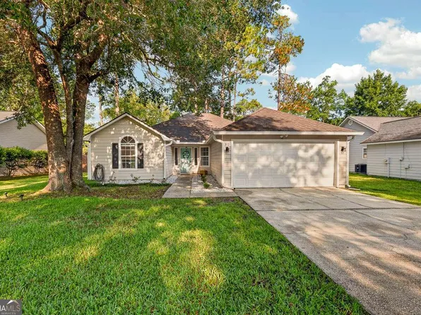 312 Hallowes Dr E, Saint Marys, GA 31558