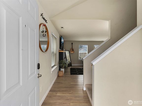 3rd image of 7811 86th Drive NE