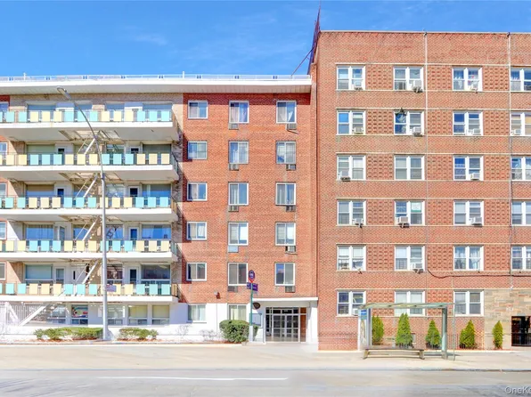 3201 Grand Concourse #4M, Bronx, NY 10468
