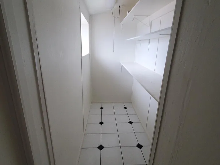 20 N White Mountain Rd — Photo 5