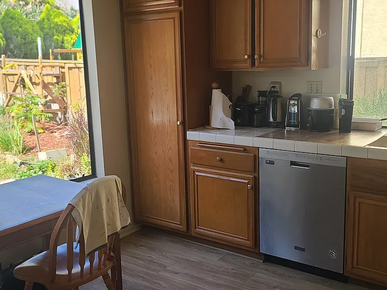 4152 Kerwood Ct — Photo 9