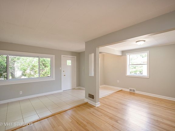 2nd image of 3503 N Narragansett Ave