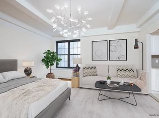 1 University Pl APT 14P, New York, NY 10003