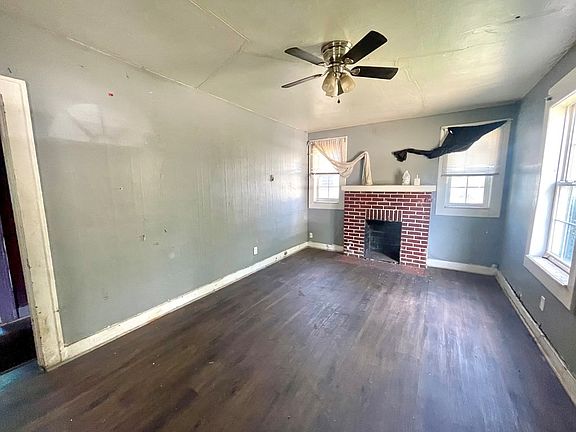 3rd image of 137 N McPherson St