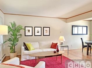 4116 Fremont Ave N APT 6, Seattle, WA 98103
