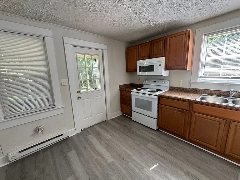 516 Wyne Dr — Photo 11