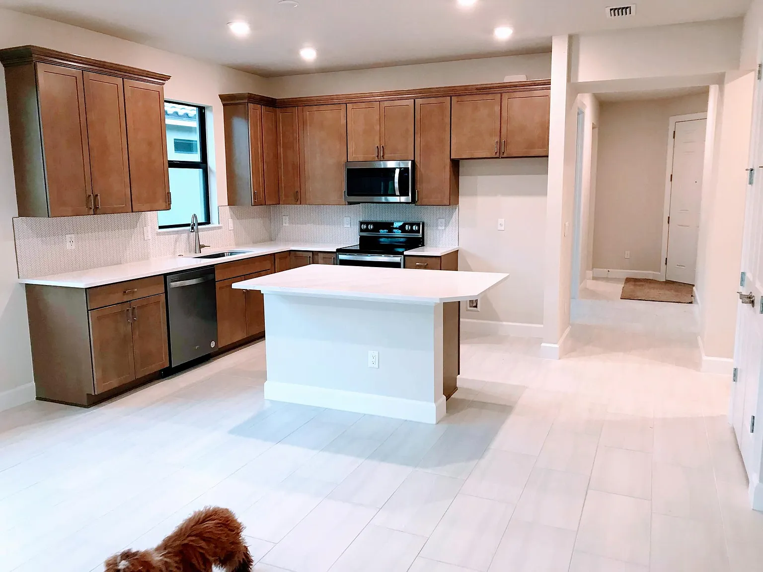 2 bed, 1579 sqft, $3,000 — Photo 4