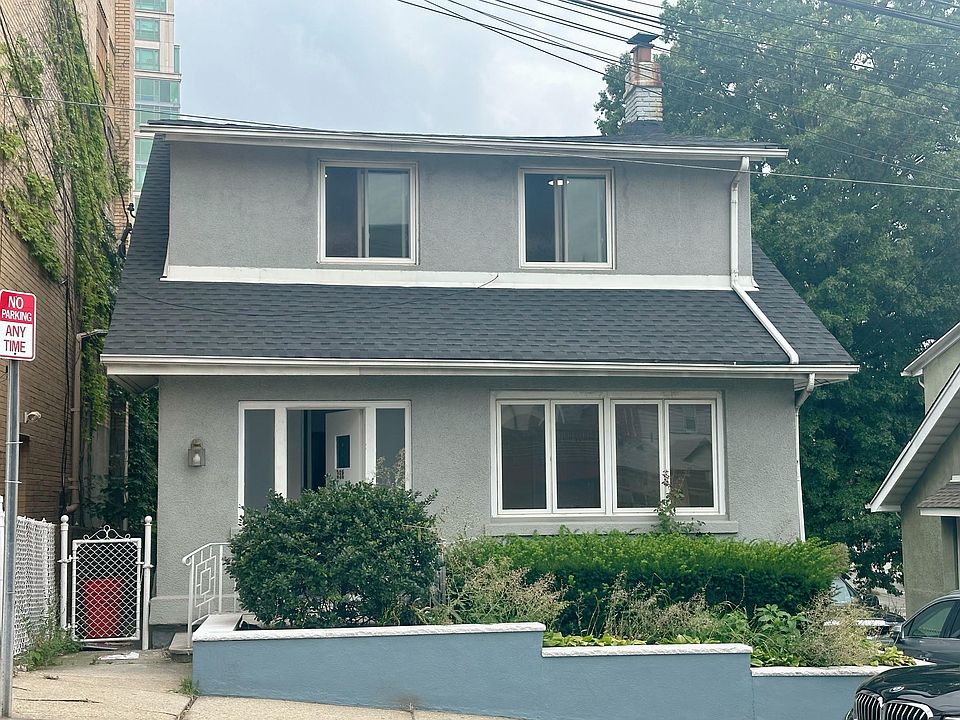 1st image of 358 Lafayette Ave Floor 1
