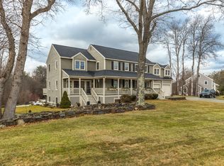 9 Honeysuckle Rd, Westford, MA 01886