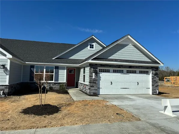 331 Medley Ln, Suffolk, VA 23432