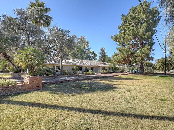 2135 E Colter St Phoenix AZ-large-004-11