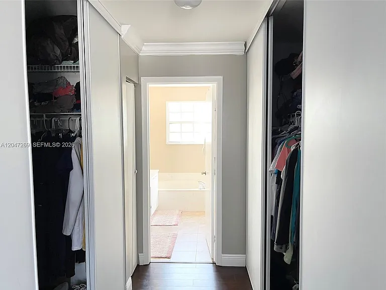409 NW 87th Ln — Photo 17