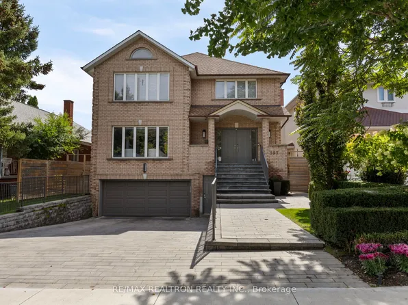 597 Coldstream Ave, Toronto, ON M6B 2L1