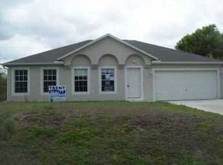 813 Wentworth St, Sebastian, FL 32958