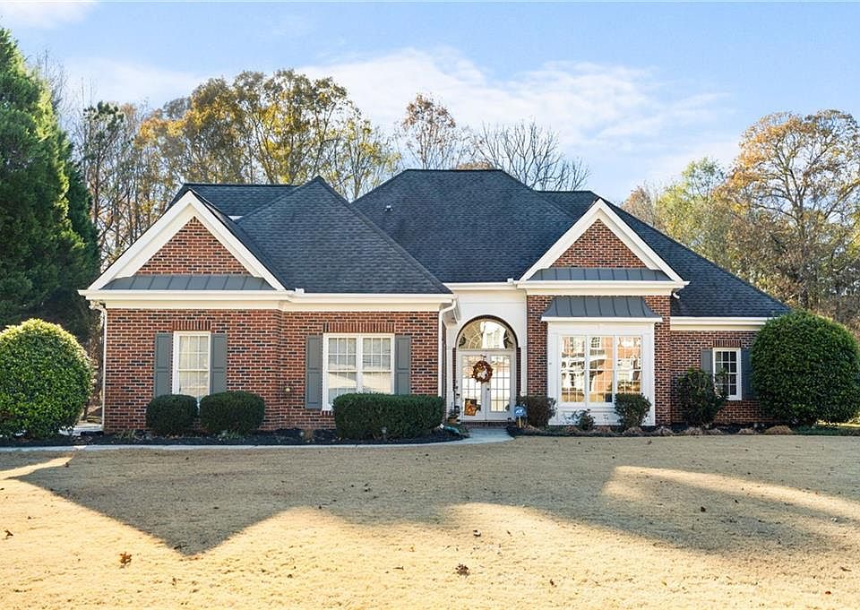 1st image of 1213 Spruce Creek Ln