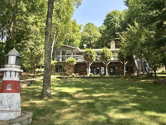 2nd image of 9229 Marguerite Ct