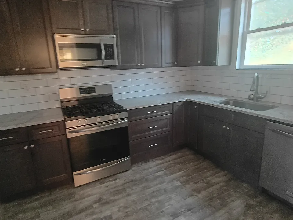422 Purcell Ave