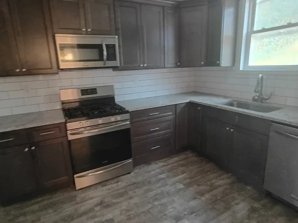 422 Purcell Ave, Cincinnati, OH 45205