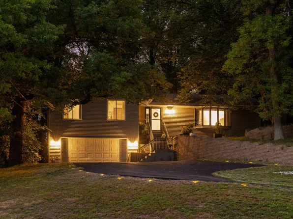11708 Sunset Trl, Minneapolis, MN 55441