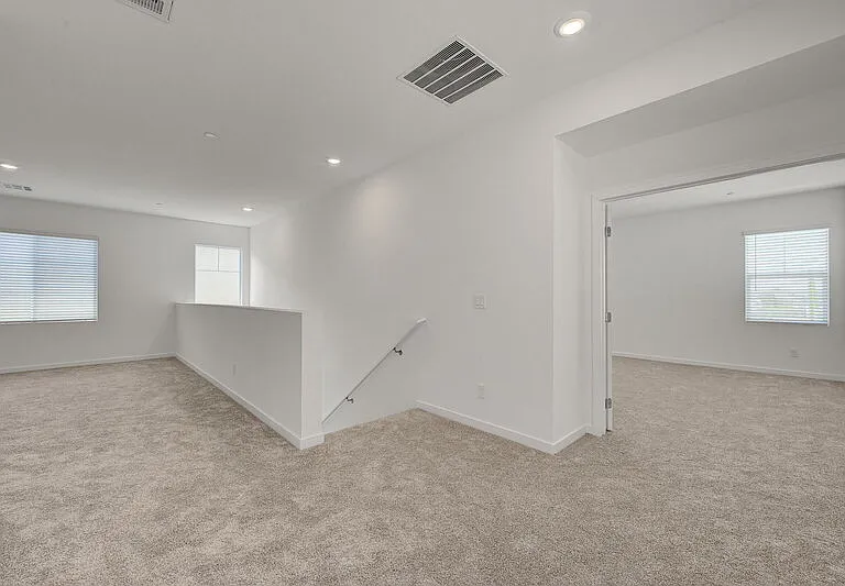 561 Preston Crest St — Photo 39