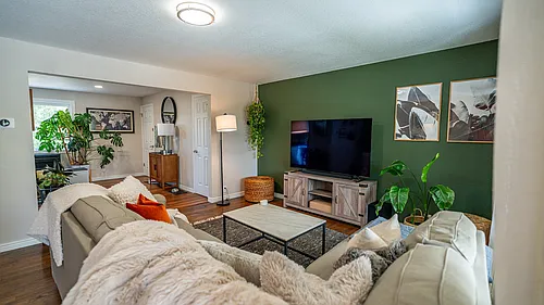 480 Troy St #3 Photo 1