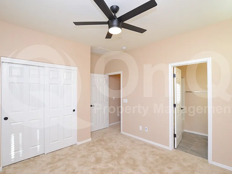 1723 E Dogwood Ln — Photo 11