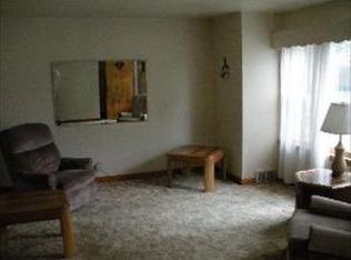 10604 S Christiana Ave, Chicago, IL 60655