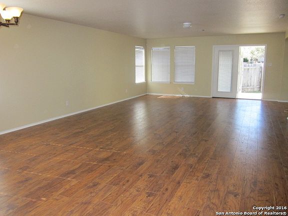 4th image of 6934 Elmwood Crst